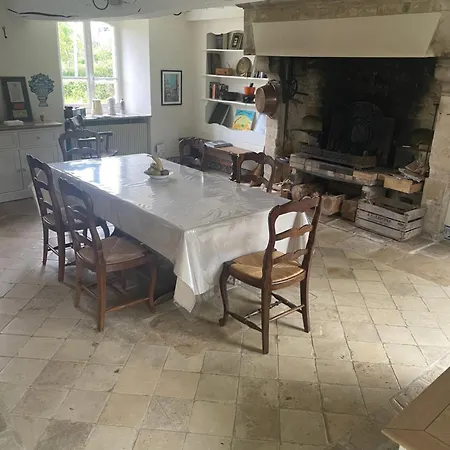 La Ptite Normande Oda ve Kahvaltı